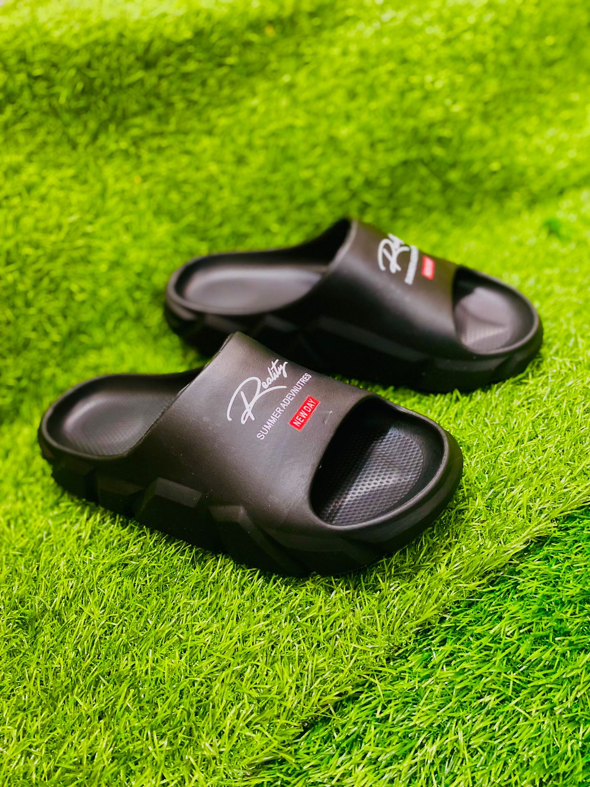 Imported premium Quality Flip Flop Slipper For Men Non Slip Slide (with box)  Black